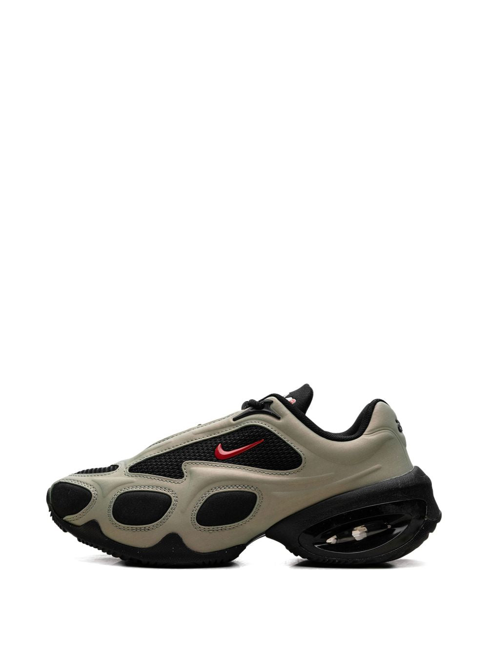 Nike baskets Air Max Muse Black/University Red-Oil Green-Métallisé Silver