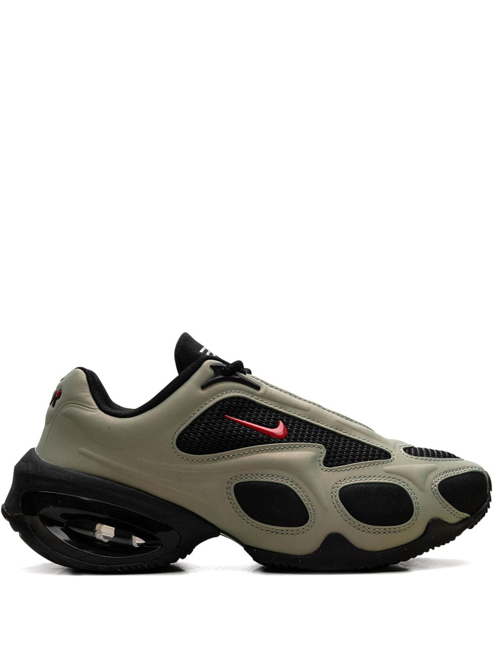 Nike baskets Air Max Muse Black/University Red-Oil Green-Métallisé Silver